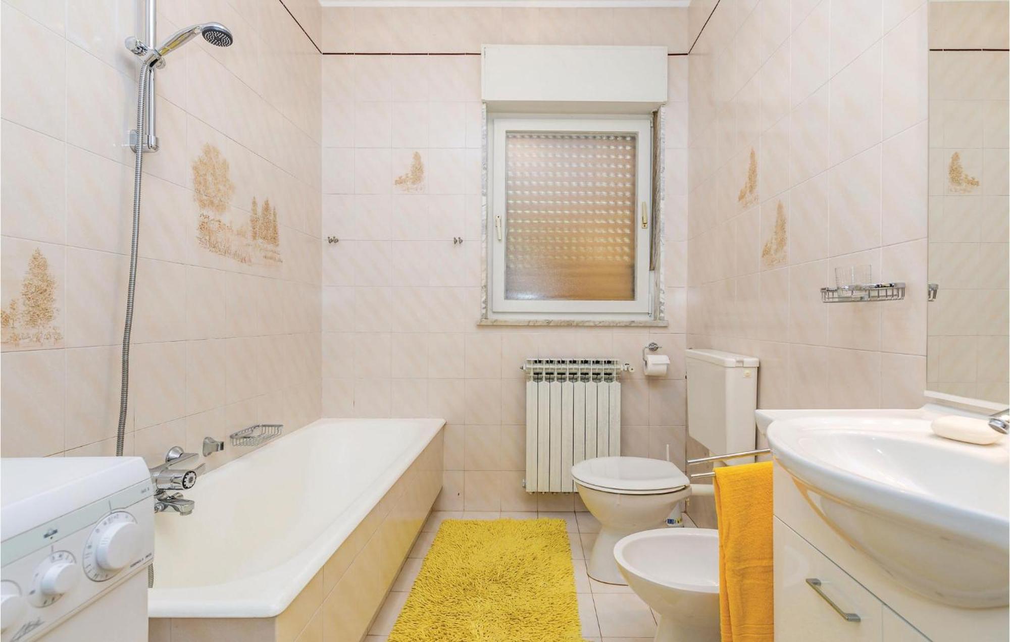 Nice Apartment In Lovran With Kitchen Zewnętrze zdjęcie