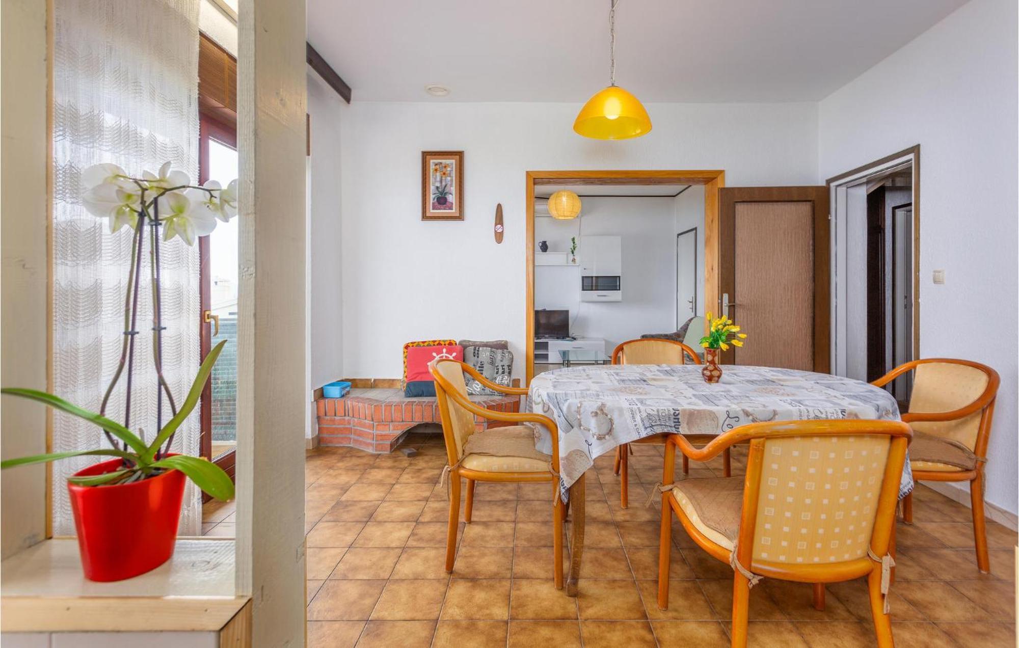 Nice Apartment In Lovran With Kitchen Zewnętrze zdjęcie