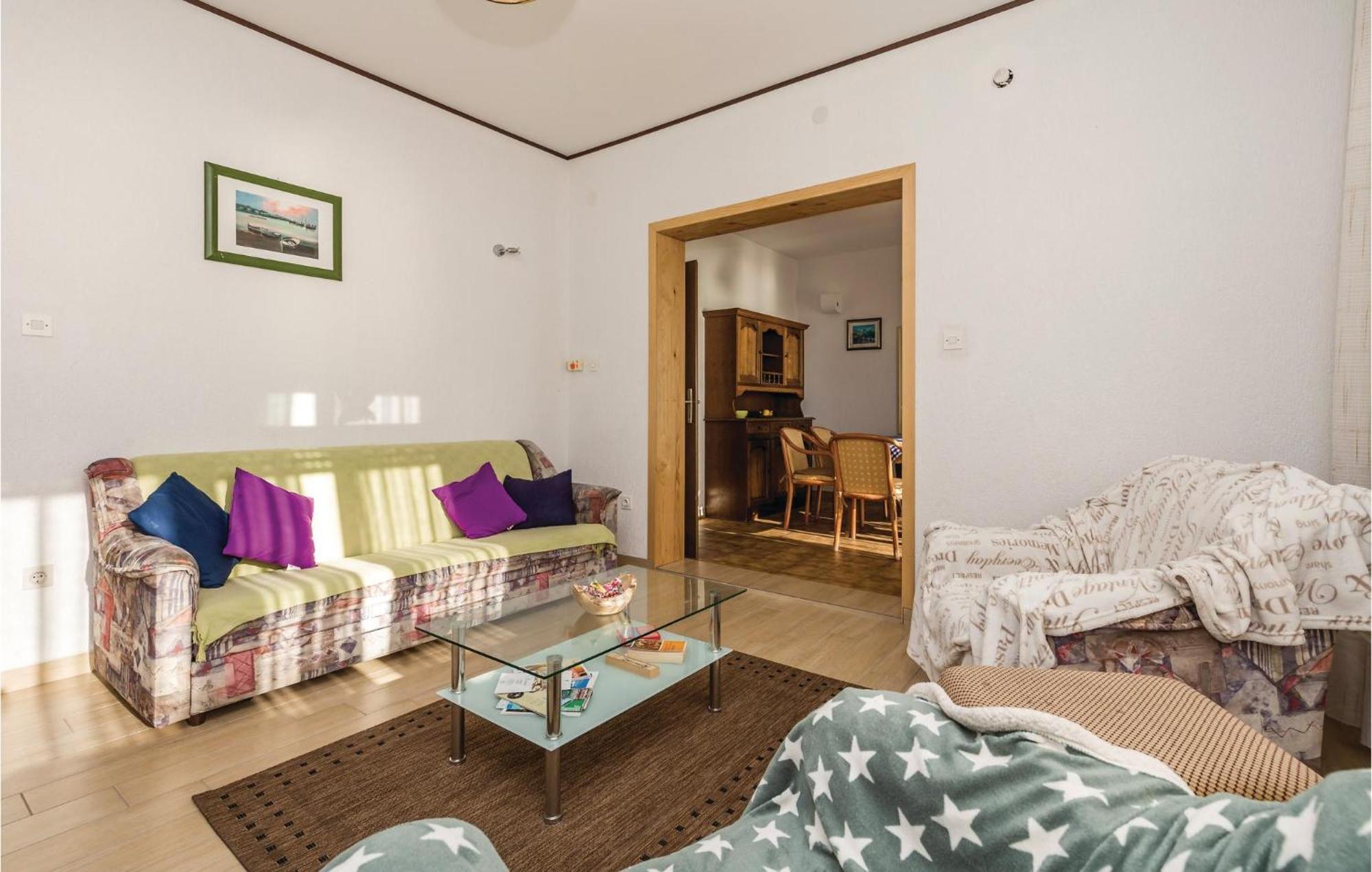 Nice Apartment In Lovran With Kitchen Zewnętrze zdjęcie